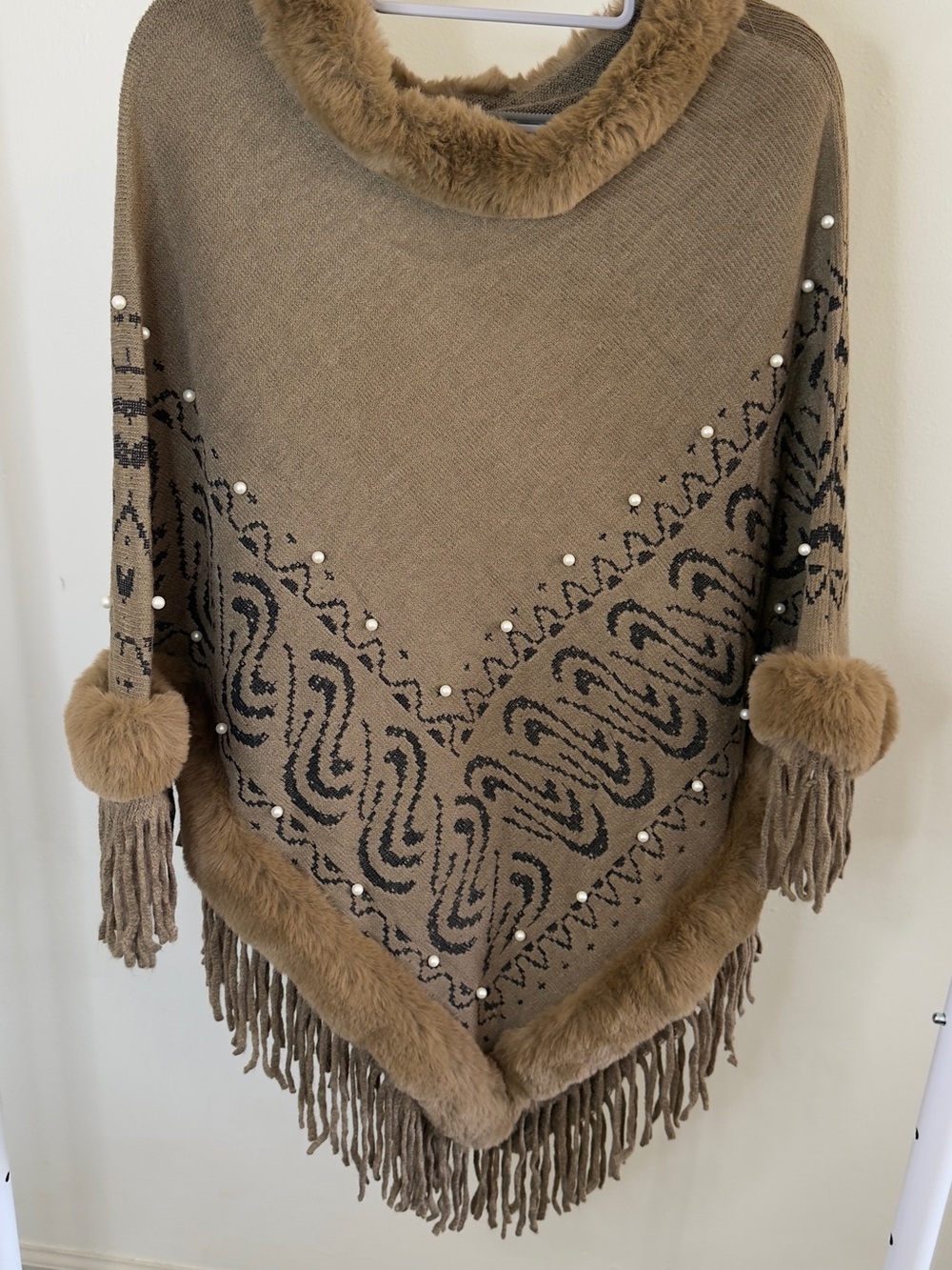 Cozy Faux-Fur Trim Brown Paisley Fringe Poncho One Size